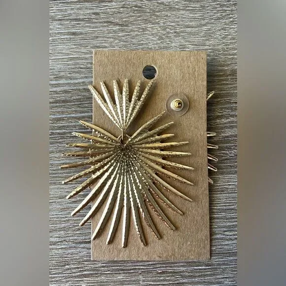 ZaraāstatementāearringsāA476 - Picture 4 of 4